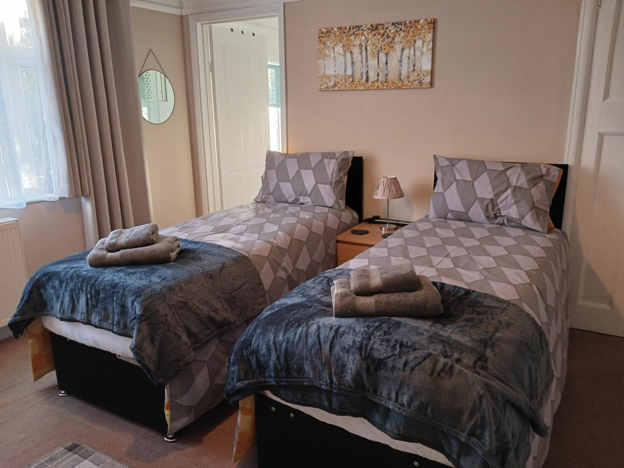Felpham Guest House - Self Catering Bognor Regis Exterior photo